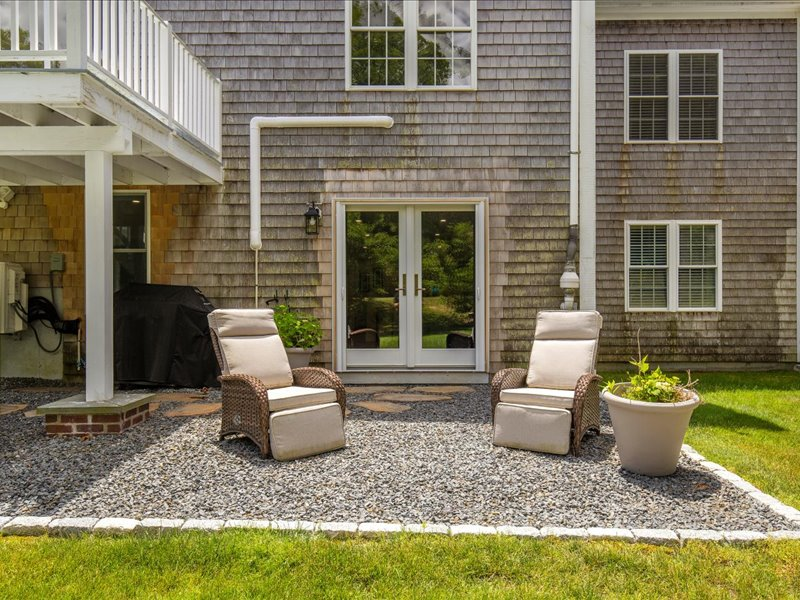 11 Stratford Ridge Mashpee MA 02649
