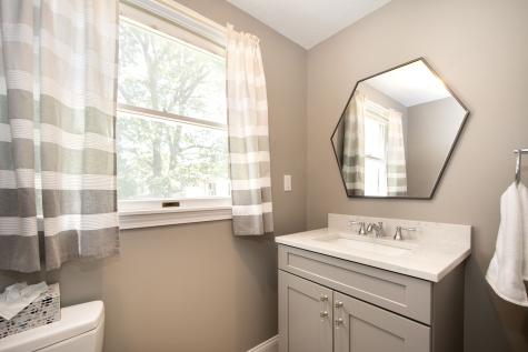 11 Stratford Ridge Mashpee MA 02649
