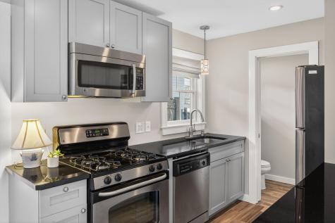 16 Conwell Street Provincetown MA 02657