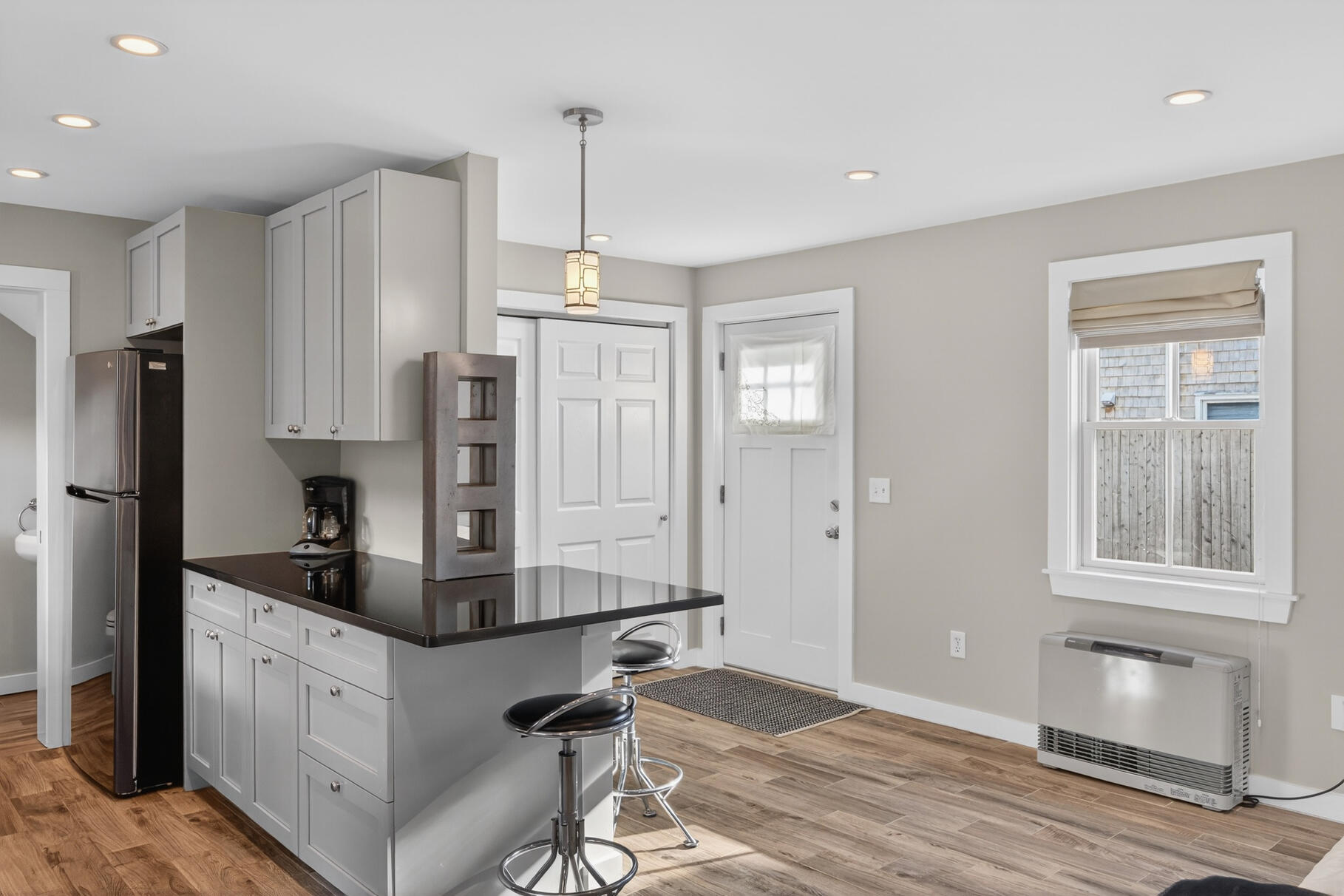 16 Conwell Street Provincetown MA 02657