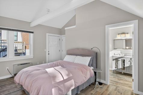 16 Conwell Street Provincetown MA 02657