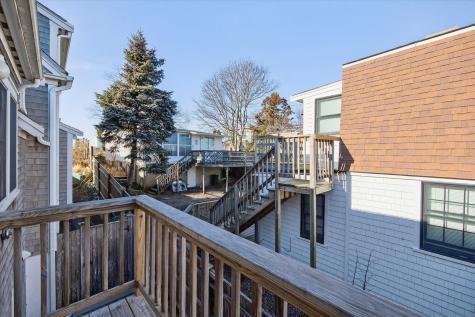 16 Conwell Street Provincetown MA 02657