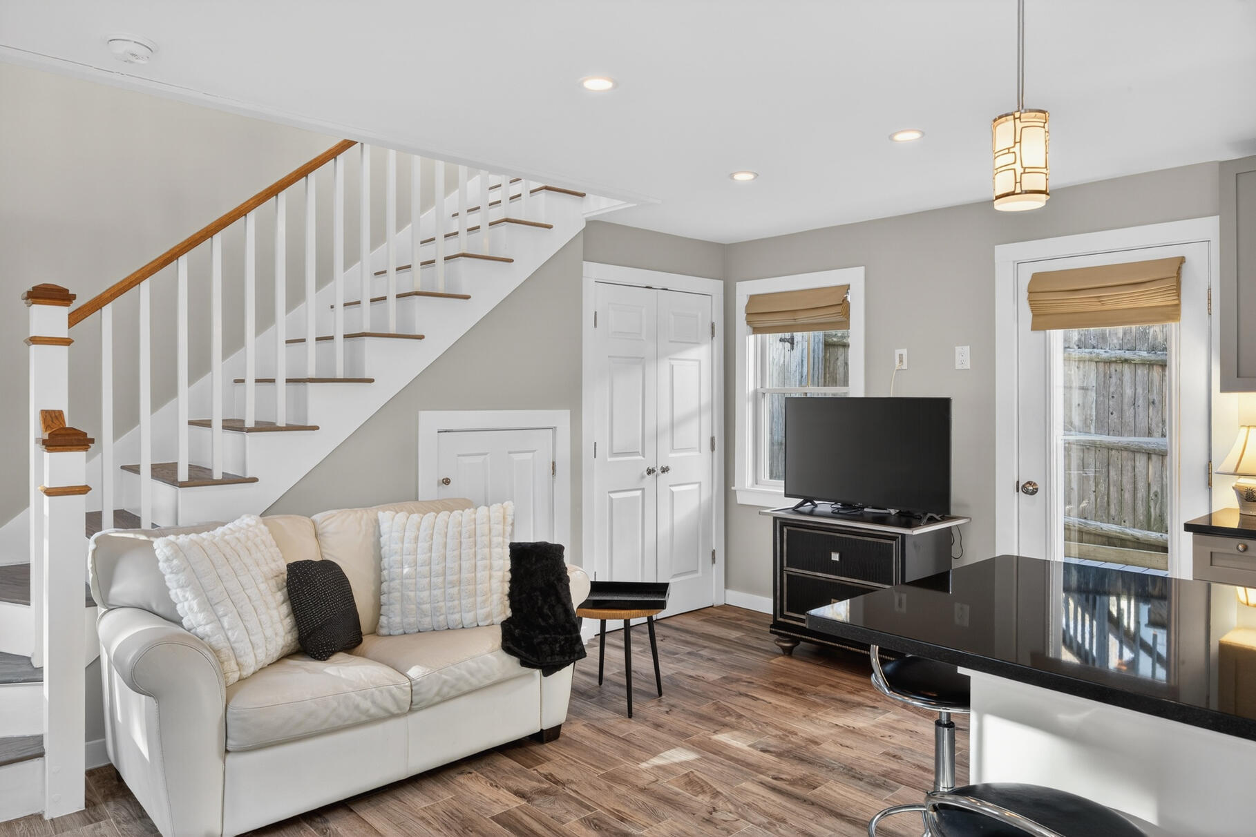 16 Conwell Street Provincetown MA 02657