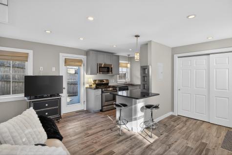 16 Conwell Street Provincetown MA 02657