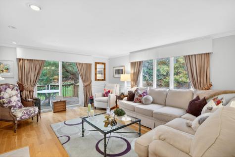 1 Par 3 Court Mashpee MA 02649