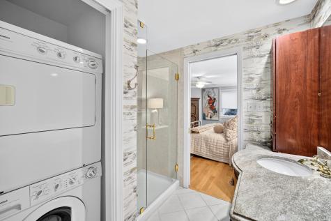 1 Par 3 Court Mashpee MA 02649