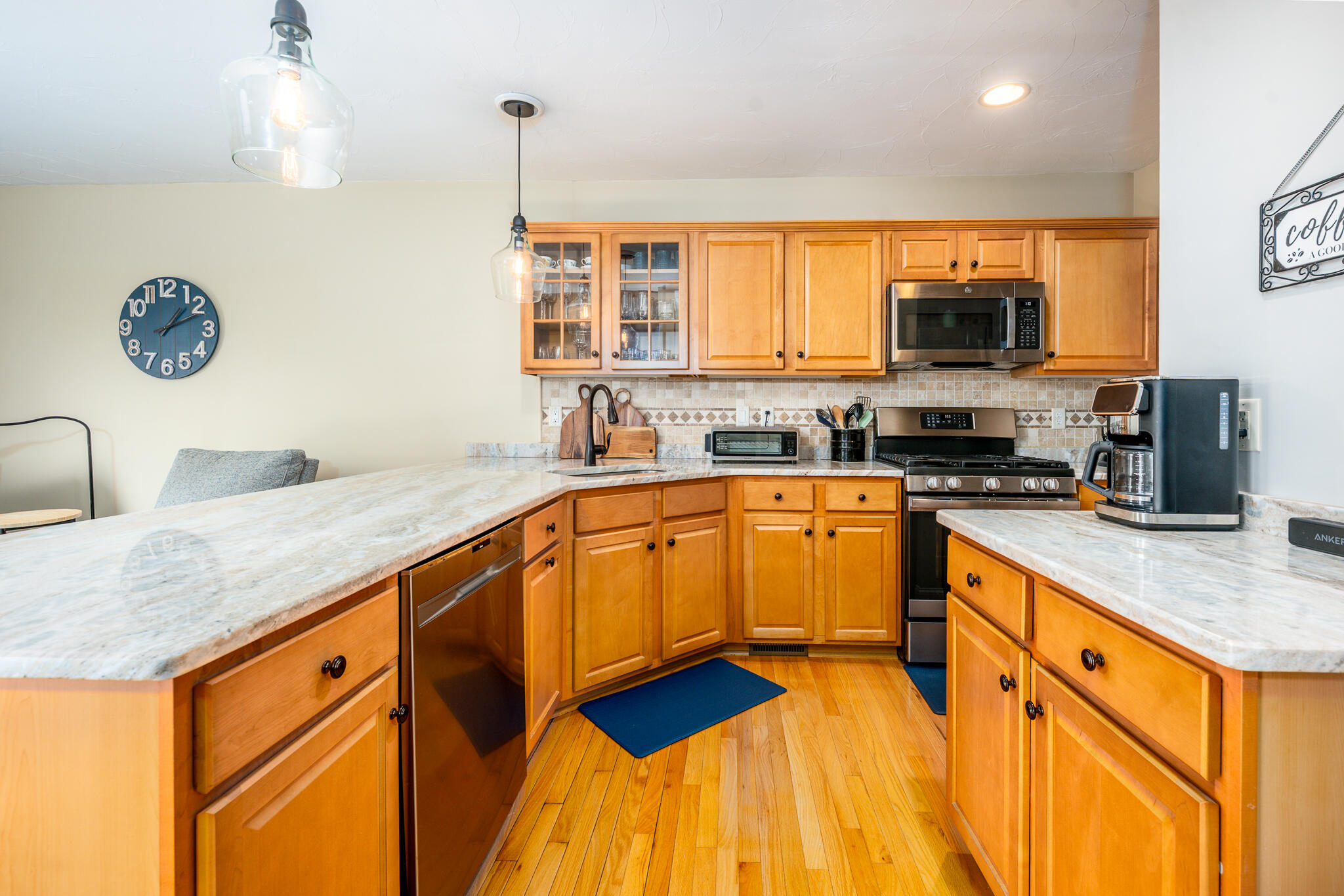 8 Hollyhock Knoll Court Bourne MA 02532