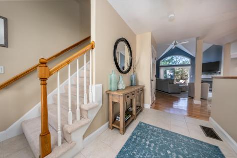 8 Hollyhock Knoll Court Bourne MA 02532