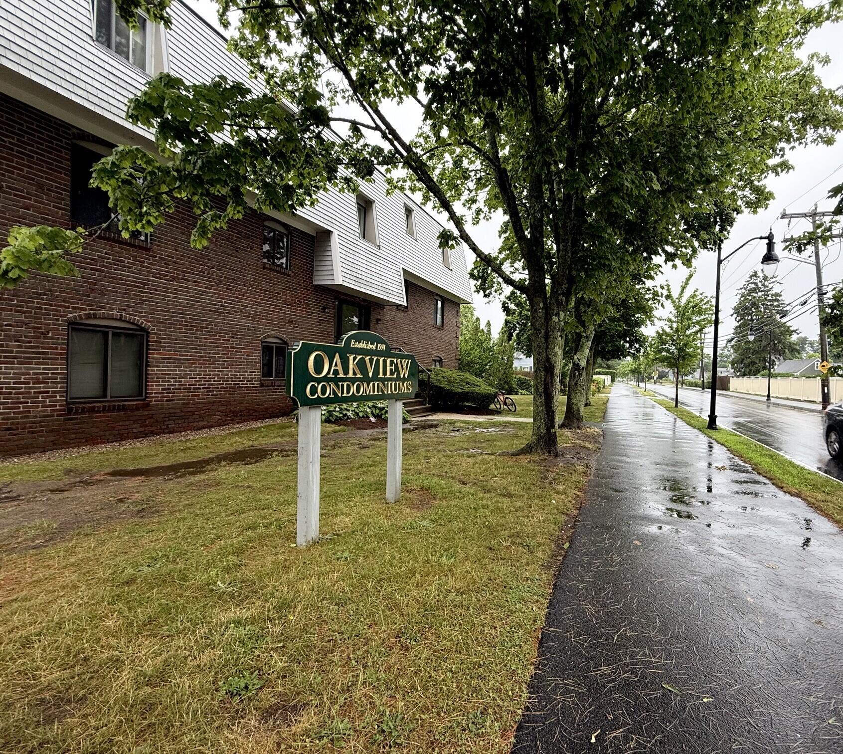 15 Oak Neck Road Hyannis MA 02601