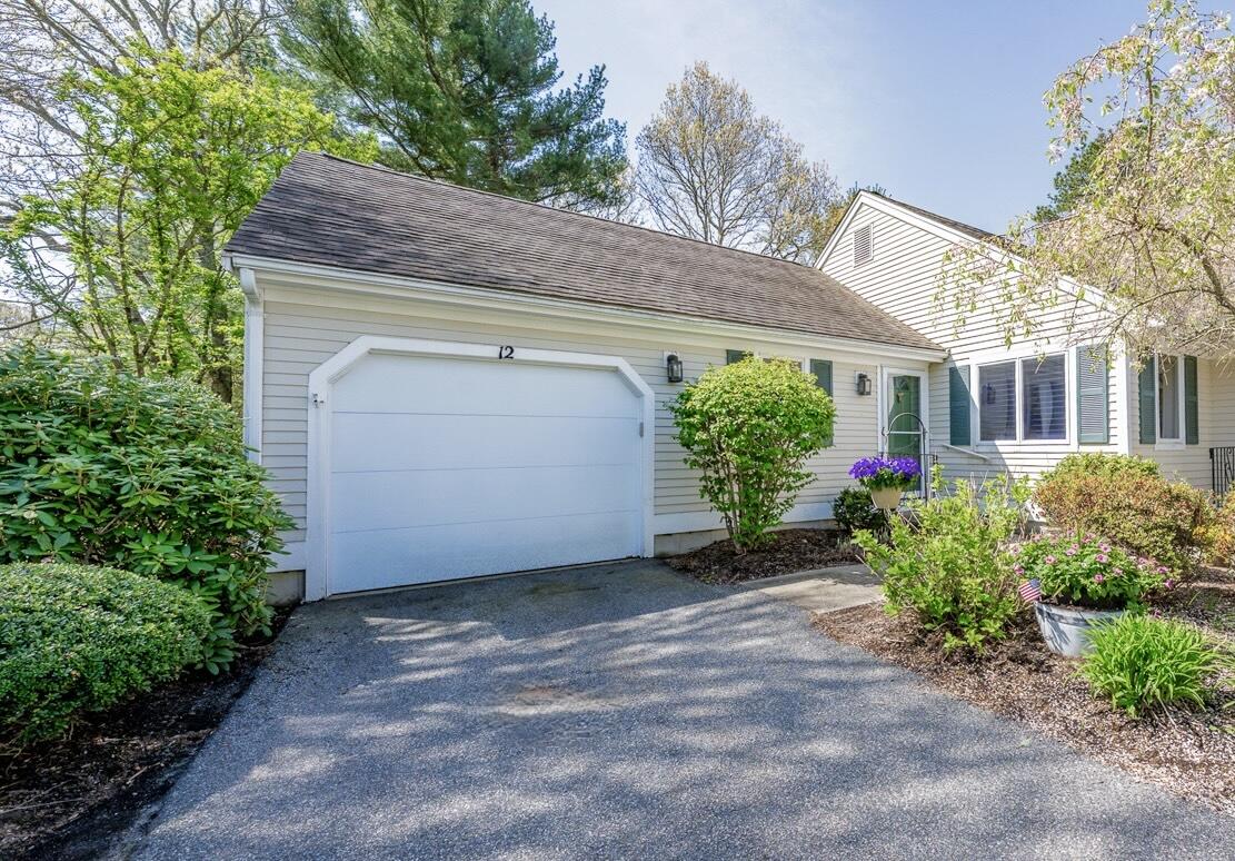 12 Kettle Lane Mashpee MA 02649