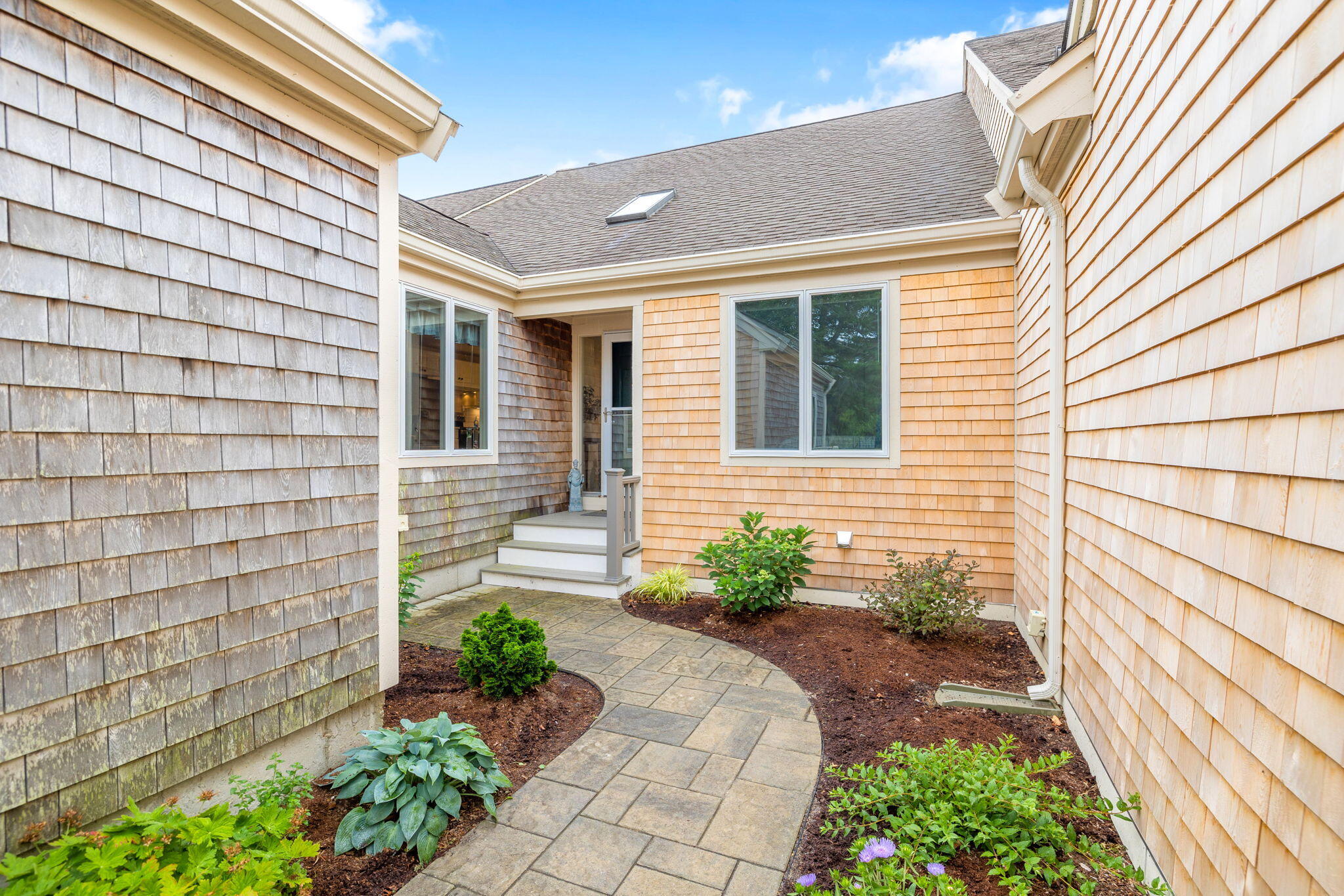 33 W Woods Circle Yarmouth MA 02675