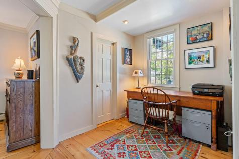 12 Youngs Court Provincetown MA 02657