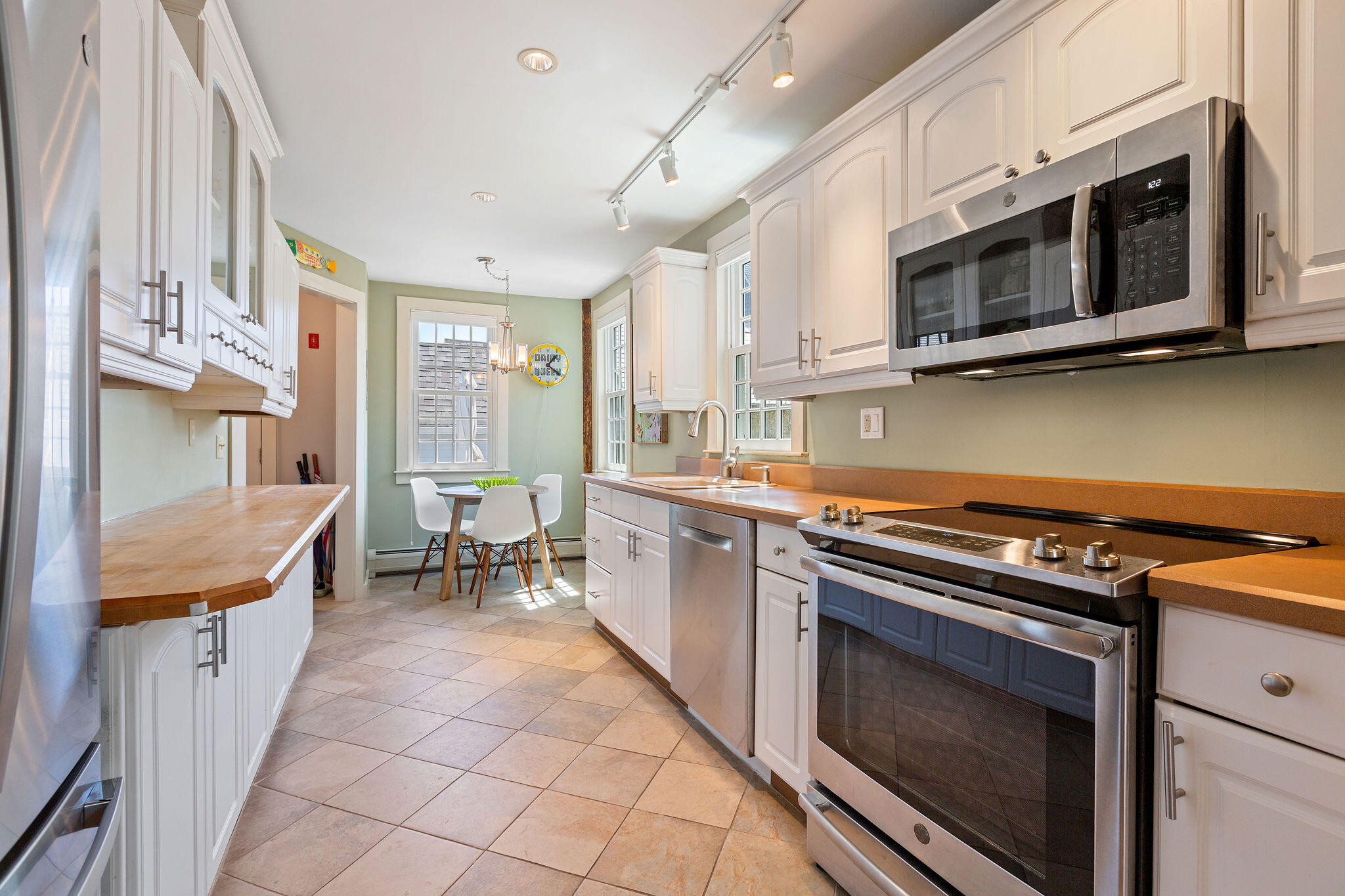 12 Youngs Court Provincetown MA 02657
