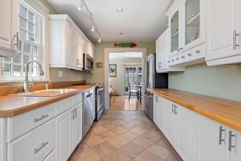 12 Youngs Court Provincetown MA 02657
