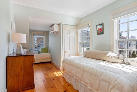 12 Youngs Court Provincetown MA 02657