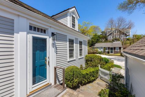 12 Youngs Court Provincetown MA 02657