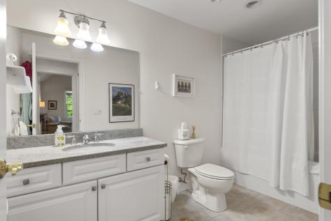 72 Gold Leaf Lane Mashpee MA 02649