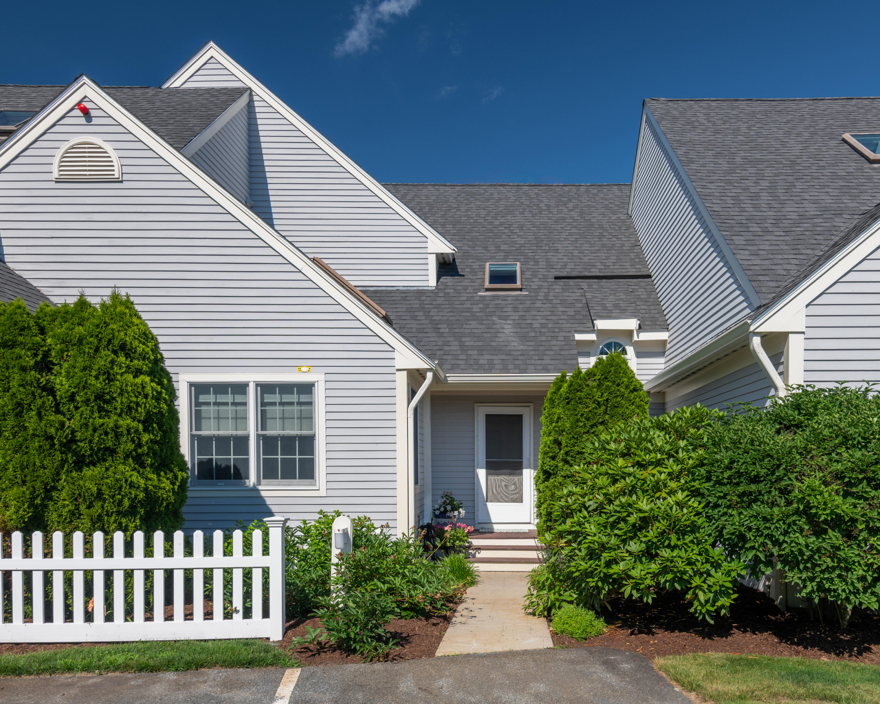 72 Gold Leaf Lane Mashpee MA 02649