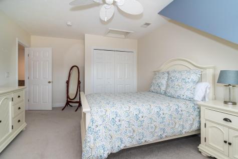 12 Turnberry Road Bourne MA 02532