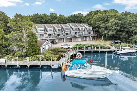 15 Childs River Road Teaticket MA 02536