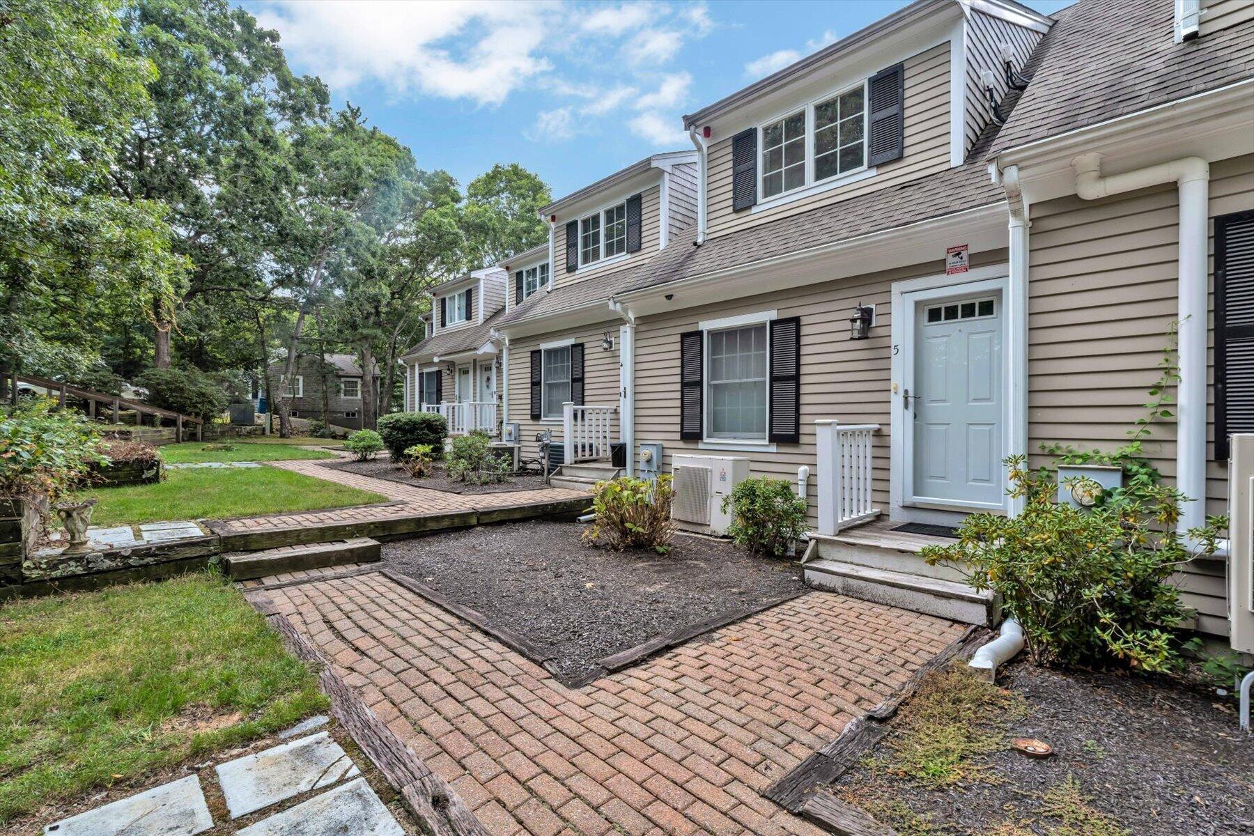 15 Childs River Road Teaticket MA 02536