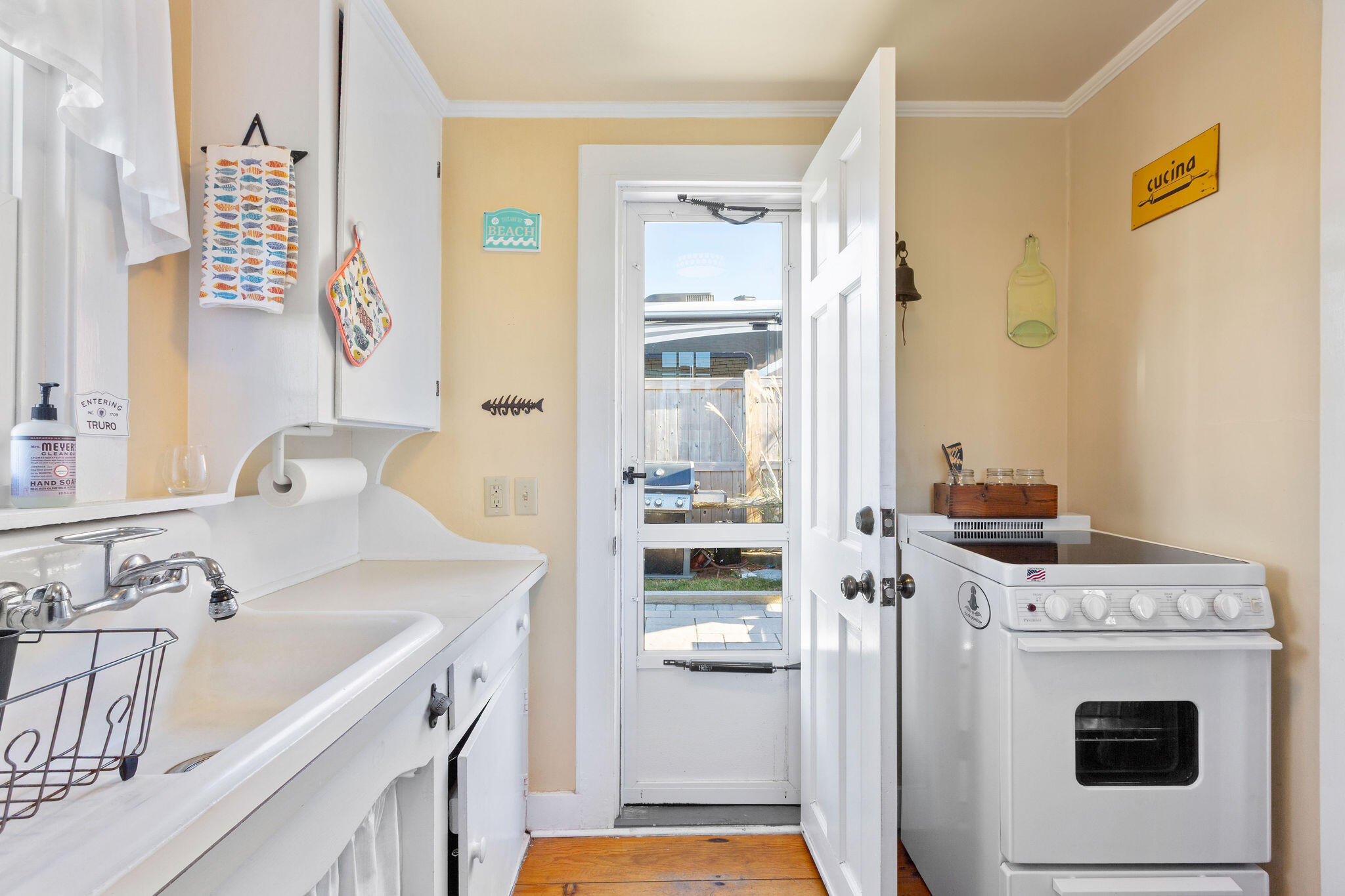 670 Shore Road Truro MA 02666