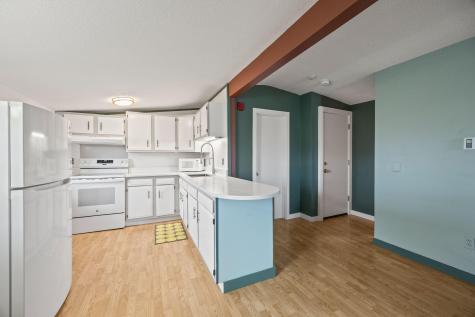 616 Commercial Street Provincetown MA 02657