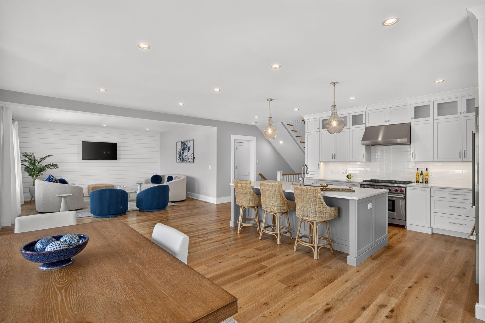 533 Woods Hole Road Woods Hole MA 02543
