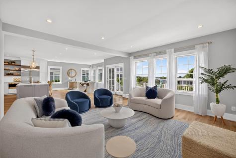 533 Woods Hole Road Woods Hole MA 02543