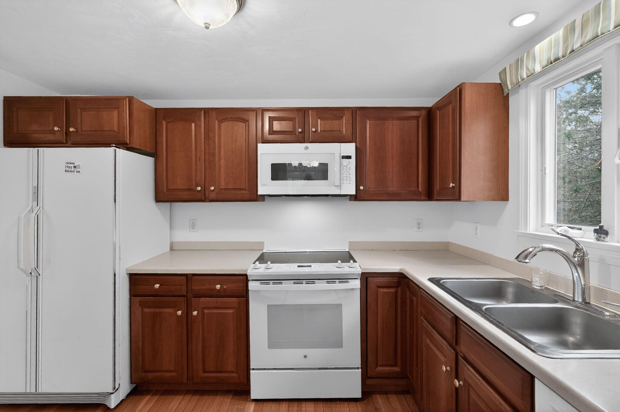 106 Pine Hill Boulevard Mashpee MA 02649