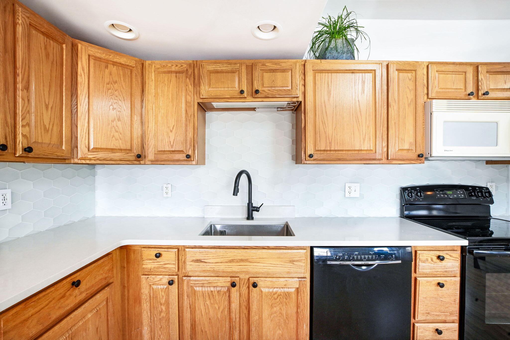 16 Lt Hauser Lane Falmouth MA 02540