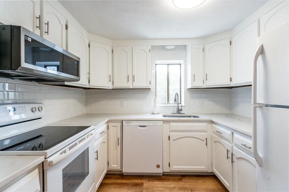 825 W Main Street Barnstable MA 02601