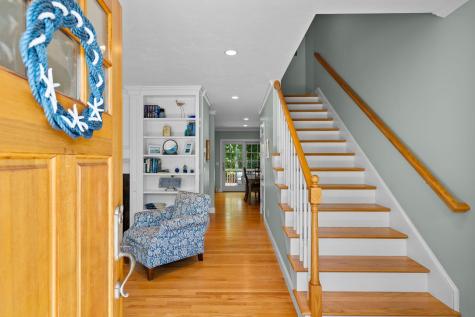 480 Main Street MA 02540