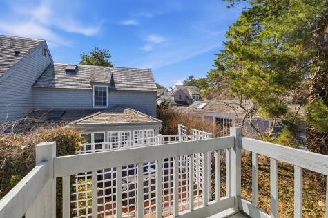 5 Hydrangea Lane Mashpee MA 02649