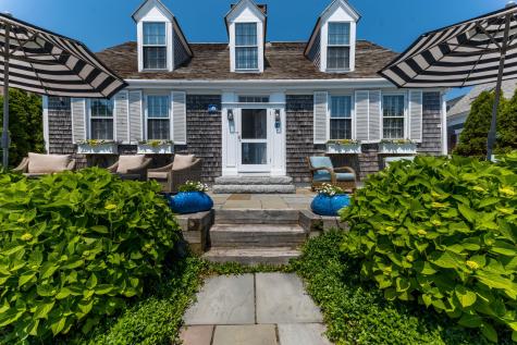 54 Commercial Street MA 02657
