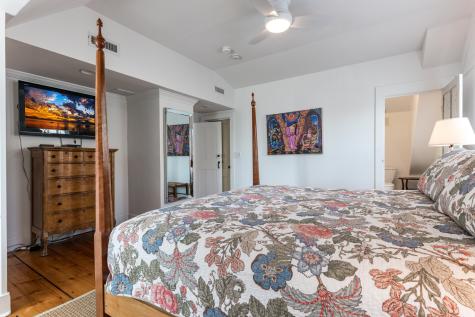 54 Commercial Street MA 02657