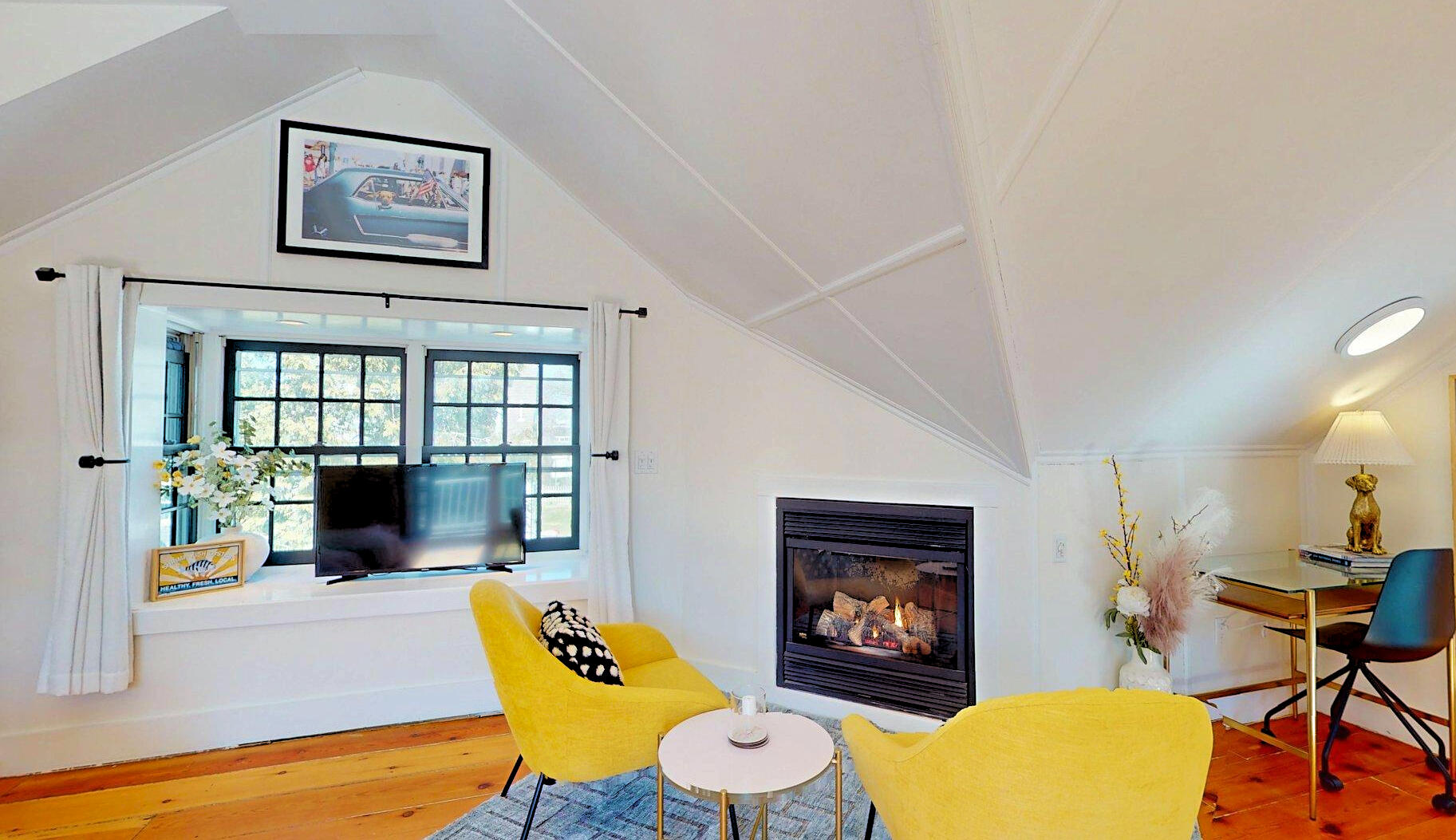 54 Commercial Street, Unit 5, Provincetown MA photo 3