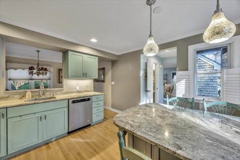 4 Bob White Crescent Mashpee MA 02649