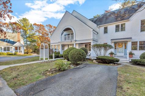 4 Bob White Crescent Mashpee MA 02649