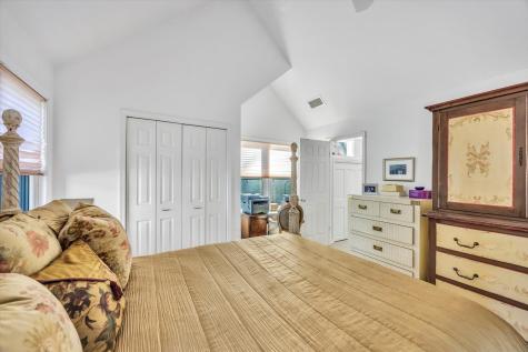 4 Bob White Crescent Mashpee MA 02649