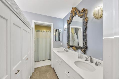 4 Bob White Crescent Mashpee MA 02649