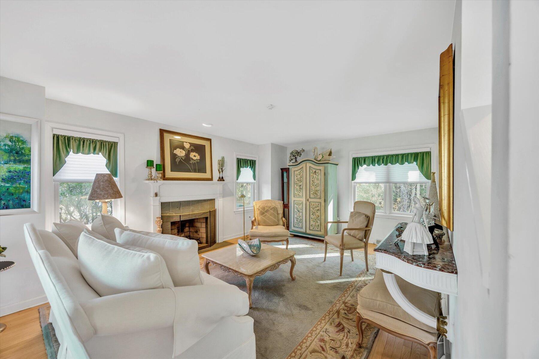 4 Bob White Mashpee MA 02649