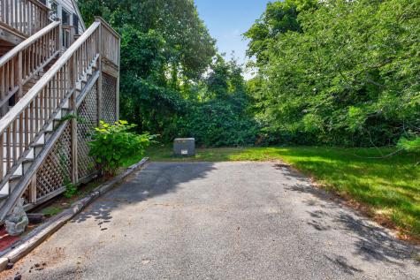 12 Merchants Landing Sandwich MA 02563
