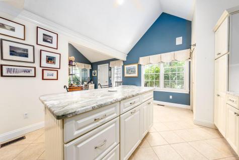 38 Gold Leaf Lane Mashpee MA 02649