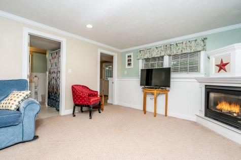 38 Gold Leaf Lane Mashpee MA 02649