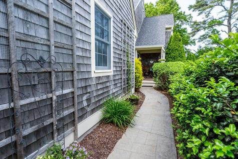 38 Gold Leaf Lane Mashpee MA 02649