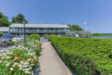 13 S Orleans Road Orleans MA 02653