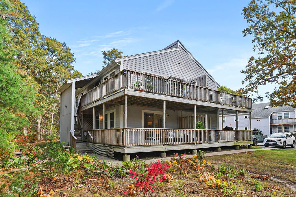 35 Ashumet Road Mashpee MA 02649