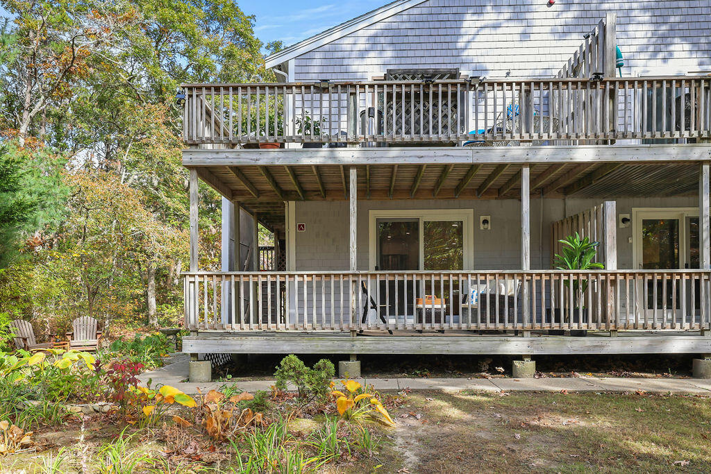 35 Ashumet Road Mashpee MA 02649