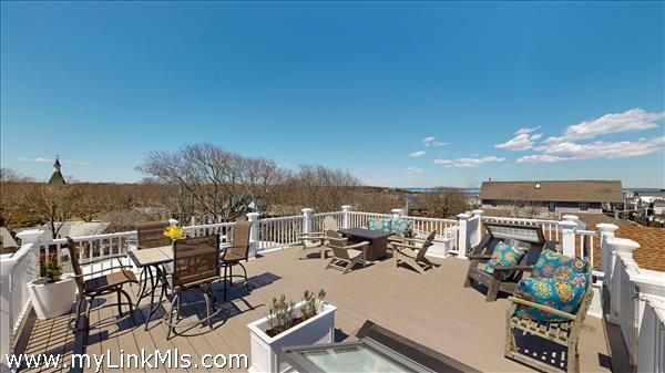 37 Circuit Avenue Oak Bluffs MA 02557